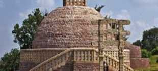 Большая Ступа в Санчи – старинный буддийский храм в Индии