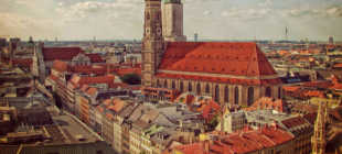 Невероятно знаменитая церковь Фрауэнкирхе в Мюнхене