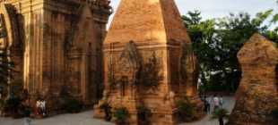 Религиозные достопримечательности Потсдама: популярные храмы, соборы и мечети