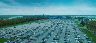 Парковка в аэропорту Домодедово: схема парковочных зон, стоимость